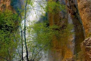 آبشار شاهان دشت