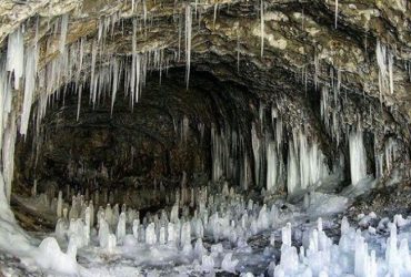 غار یخ مراد